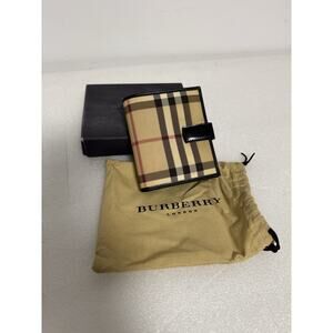 VINTAGE BURBERRY
